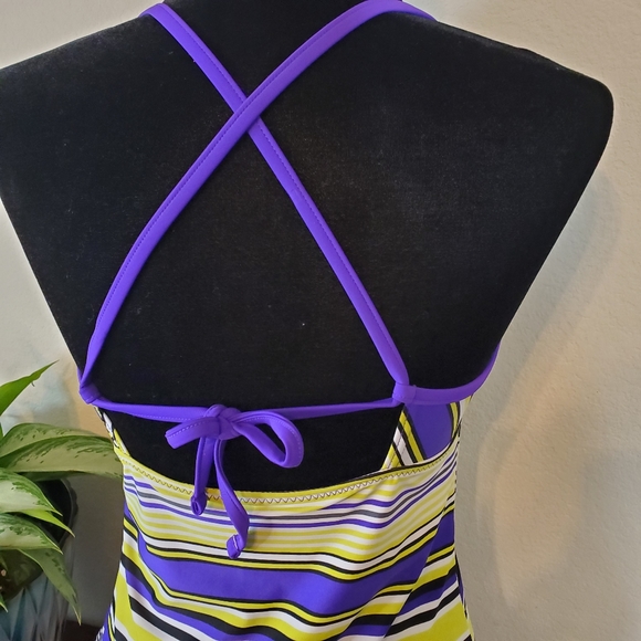 ZeroXposur Bathing Suit Top, Purple Green Black, Size 10 - Picture 5 of 11
